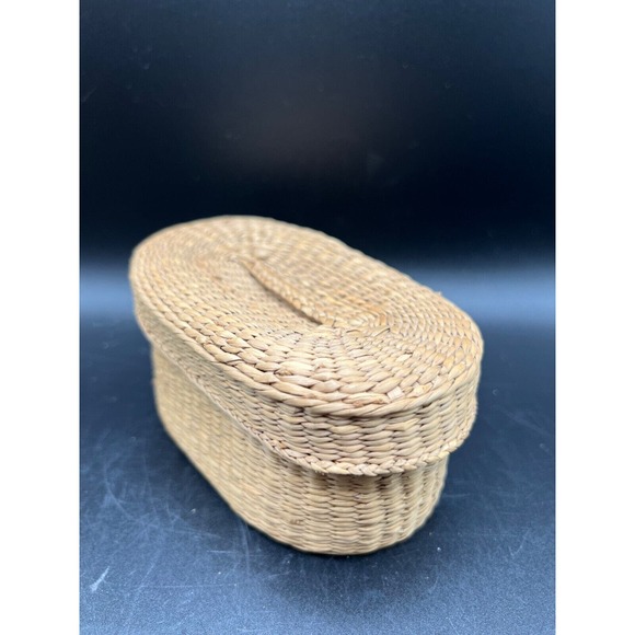 Vintage Sweet Grass Woven Oval‎ Basket With Lid - Picture 3 of 6
